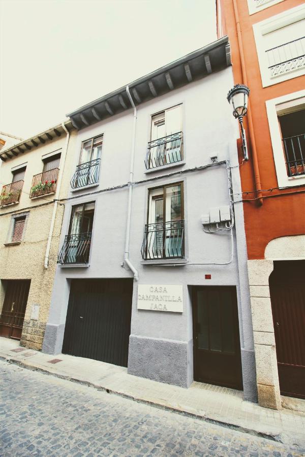 Hotel Casa Campanilla Jaca Esterno foto