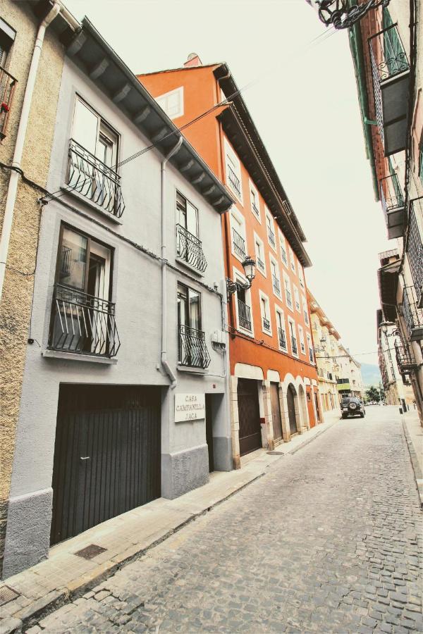 Hotel Casa Campanilla Jaca Esterno foto